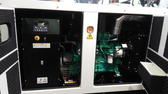 diesel van 70Kw/88 KVA Generatorreeks 4 Cilinder Verticale Turbocompressor Waterkoelingsslag 4